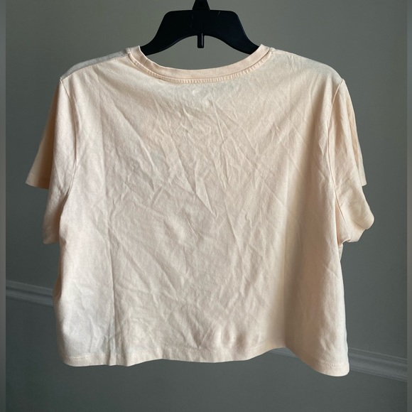 Levi’s daisy pink t shirt 100% cotton NWT new size large crop top - Picture 2 of 10